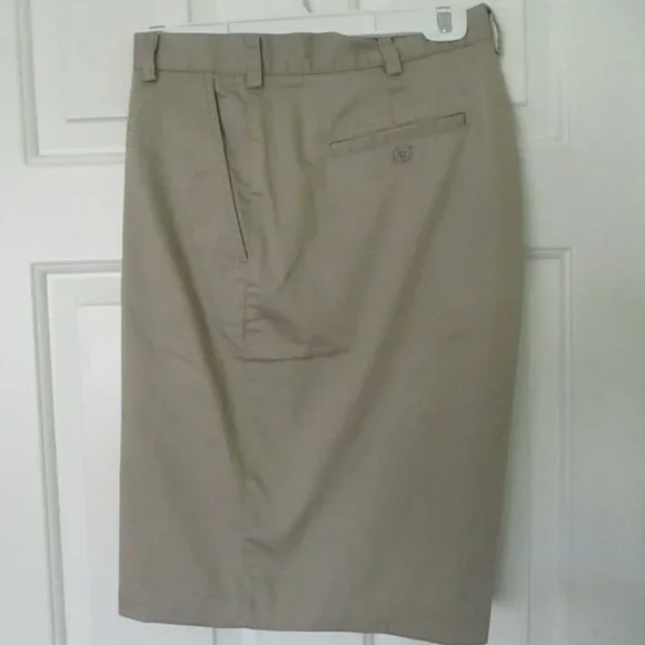 Nike Mens Flat Front Camel Tan Cotton Stretch Golf Short Pant - Size 38W - Picture 2 of 3